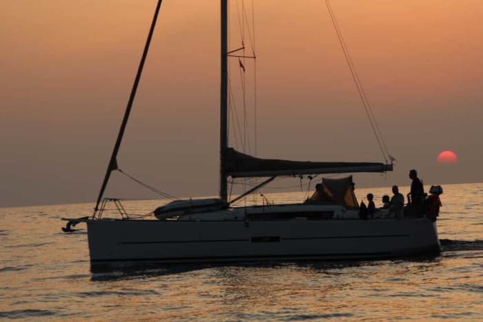 Ontdek Napels in één dag: pure ontspanning op de Italiaanse zee.
