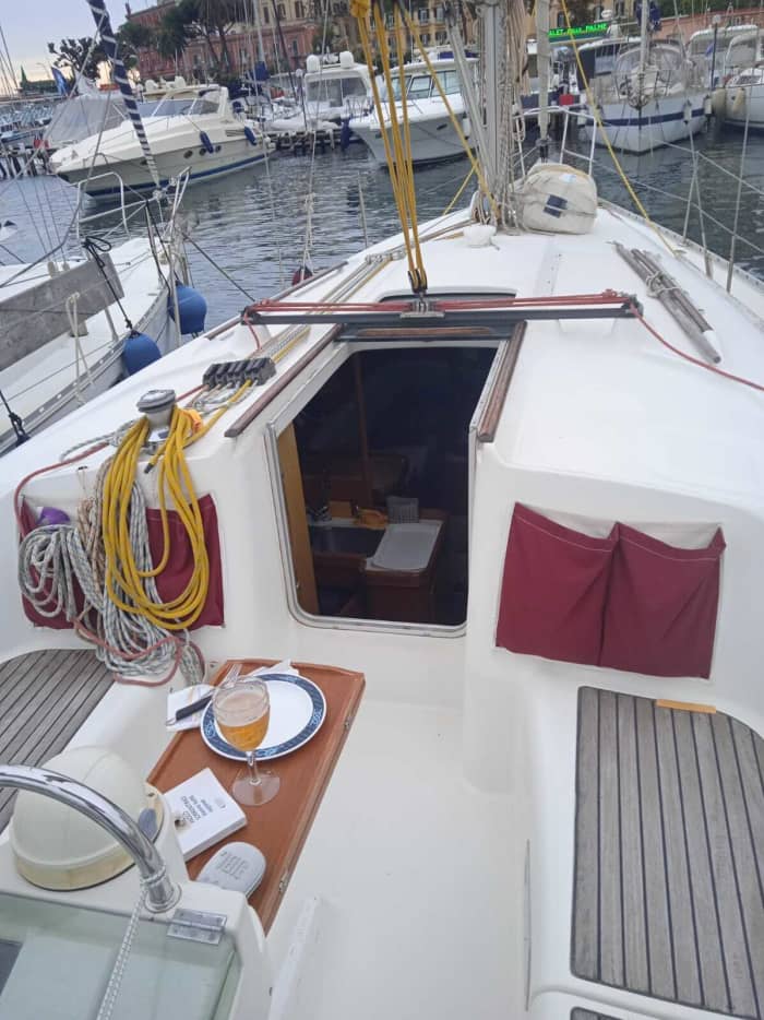 Ontdek Napels in één dag: pure ontspanning op de Italiaanse zee.