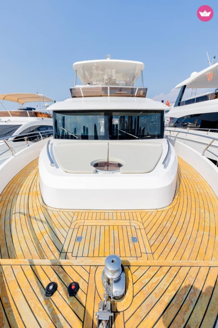 Yacht tour through Dubai Marina and beyond