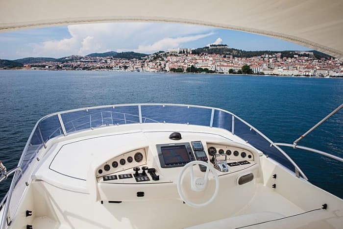 Flykten från Monopoli: 3,5 timmars avkoppling på en yacht