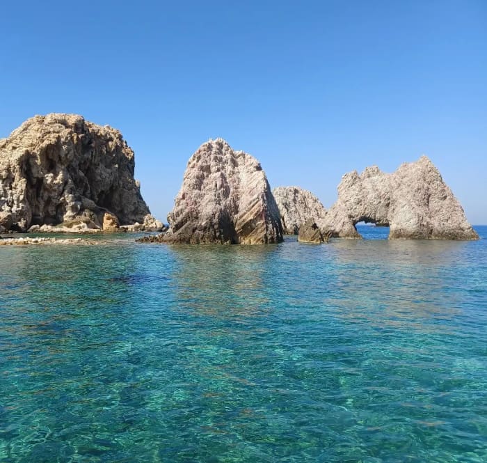 Discover Paros: A full day of sun on a motorboat