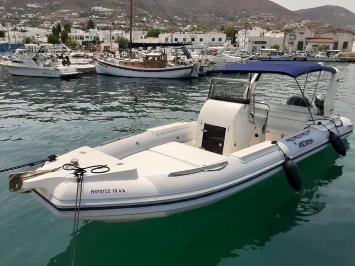 Discover Paros: A full day of sun on a motorboat
