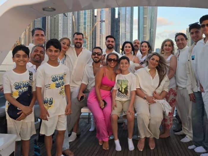 Expérience panoramique en yacht à Dubaï – Visite de 4 heures