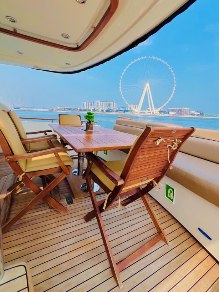 Full comprehensive Dubai Marina experience