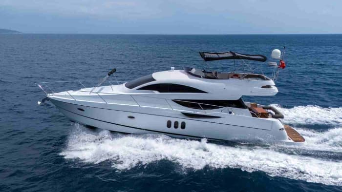 Fantastisk lyxig yachtupplevelse / Numarine 55