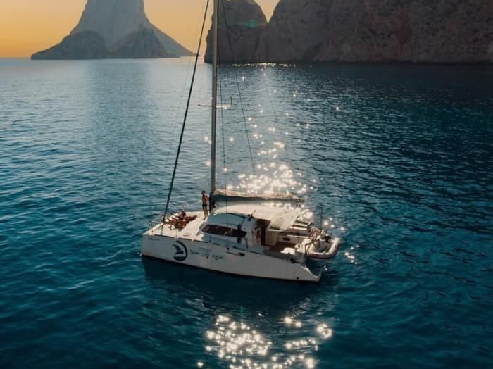 Enjoy a full day of sailing in Ibiza by catamaran