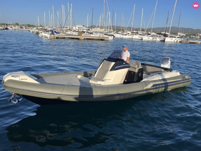 Full Day Private Exploration of Ibiza's Coast