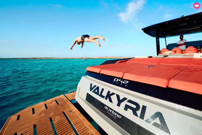 Explore Formentera in luxury and total comfort