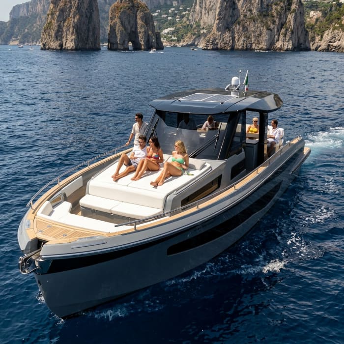 Fifty Feet Yacht Made in Italy - To Explore the Amalfi Coast
