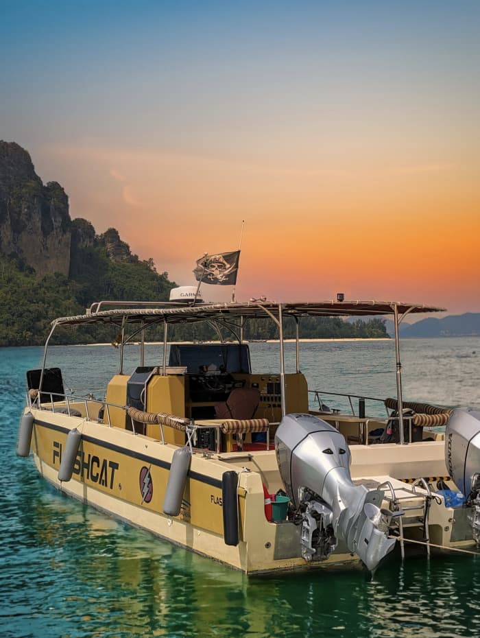 Prenez 6 heures pour découvrir la magie cachée de Krabi depuis les vagues.