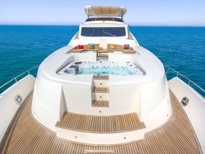 Enjoy a full day on a motor yacht in Dubai