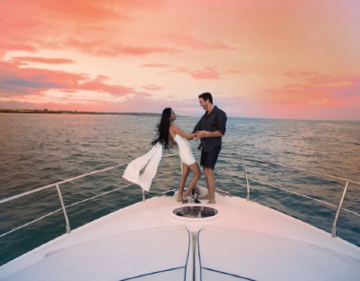 Sunset & Night Bosphorus Cruise: An Enchanting Evening of Romance and Scenic Splendor