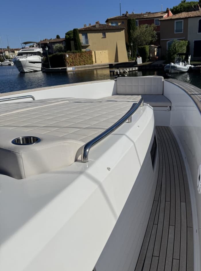 Excursión de lujo de un día en barco con salida desde Saint-Tropez