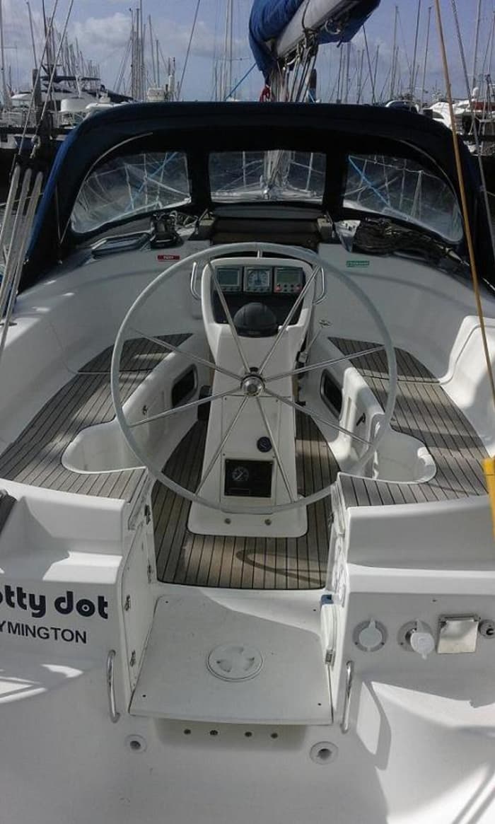 Det bästa av Lymington är på vattnet: Din privata heldag på en segelbåt