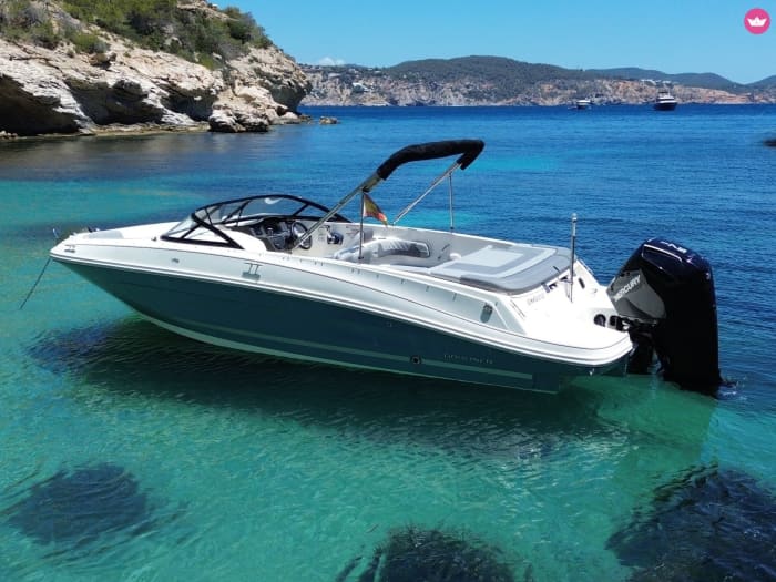 Ibiza to Formentera: Turquoise Waters, Hidden Coves & Adrenaline at Sea