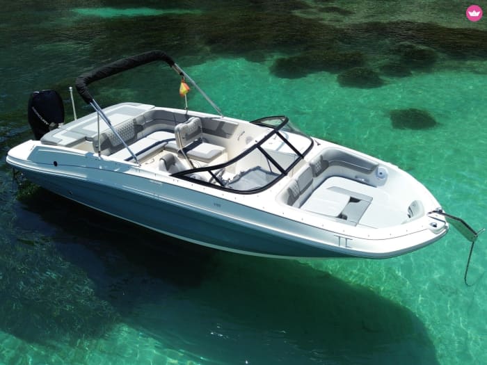Ibiza to Formentera: Turquoise Waters, Hidden Coves & Adrenaline at Sea