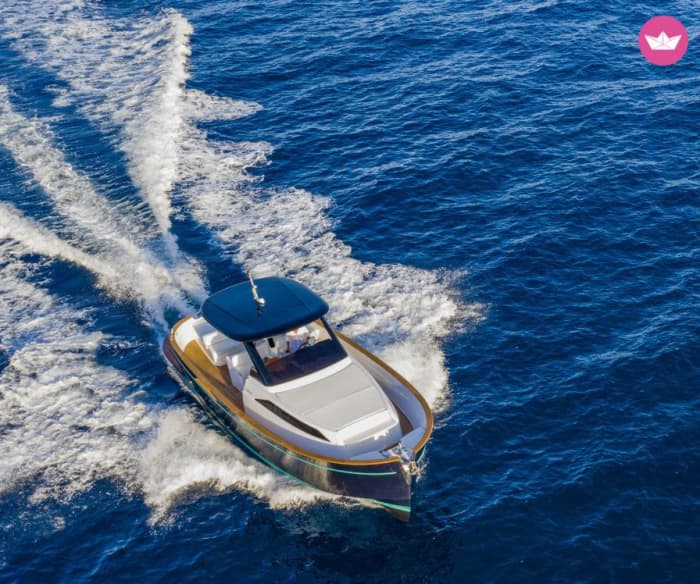 Ischia & Procida Private Cruise: Island Discovery from Amalfi