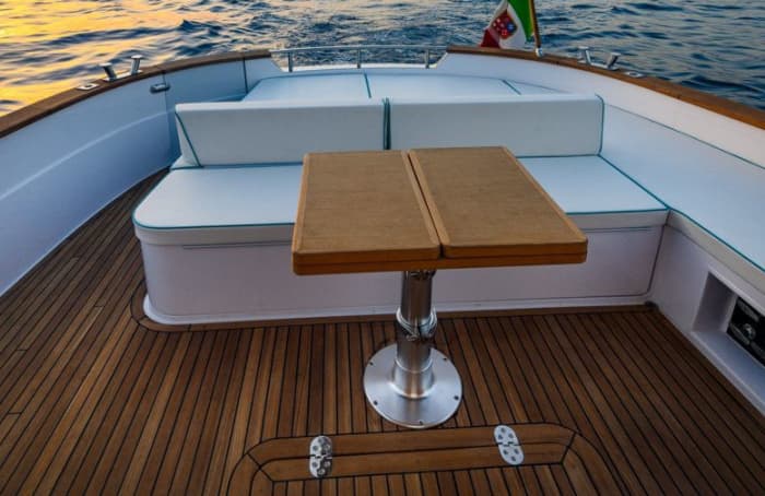 Ischia & Procida Private Cruise: Island Discovery from Amalfi