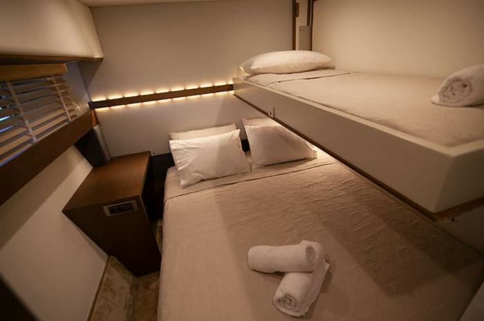 4 Hours Morning Private Cruise (10AM - 2PM)