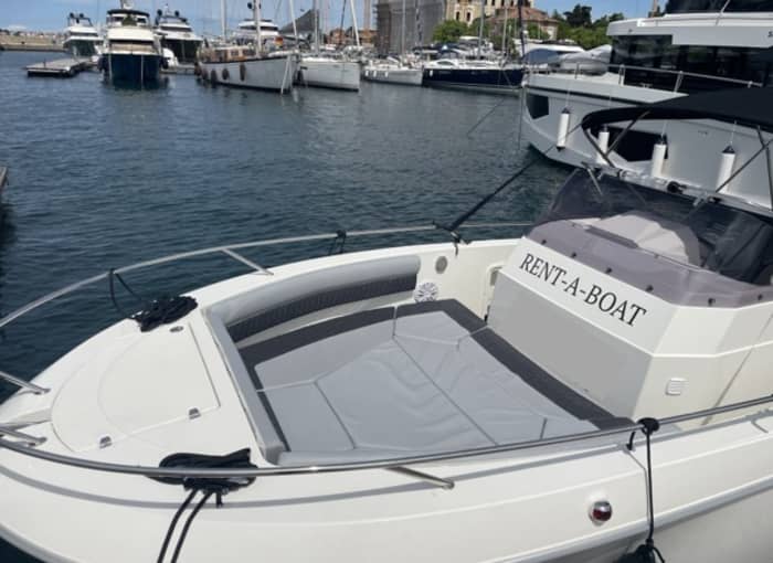 Verken Zadar vanaf het water: een hele dag op het water aan boord van een motorboot.
