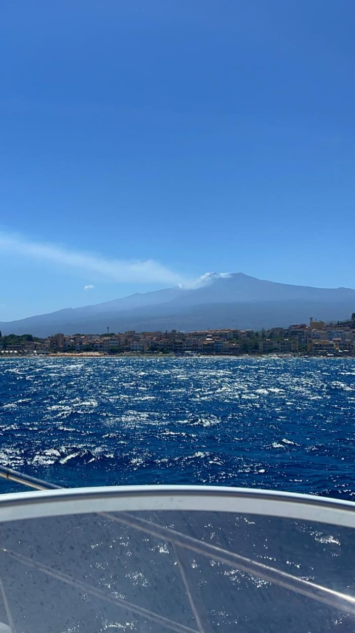 Taormina: Exklusives Schnellboot-Tagesabenteuer
