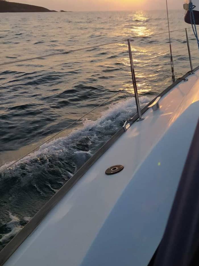 Prepare-se para a alegria: um dia inteiro de autêntica navegação à vela em Sada.
