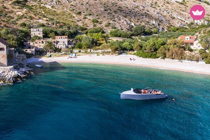 Całodniowa wycieczka łodzią Secret Hvar