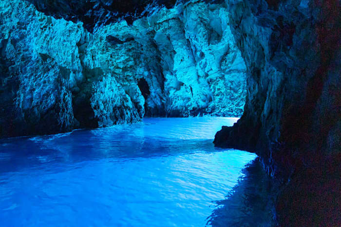Całodniowa wycieczka łodzią na wyspy Vis i Blue Cave