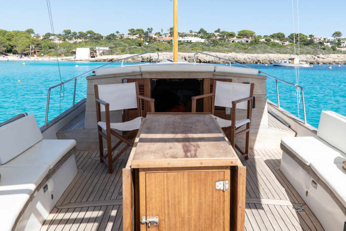 Enjoyable 6h boat trip with an authentic Menorcan Llaut