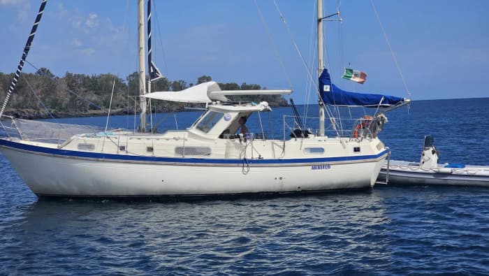 Discover Aeolian Islands on a full-day sailing trip