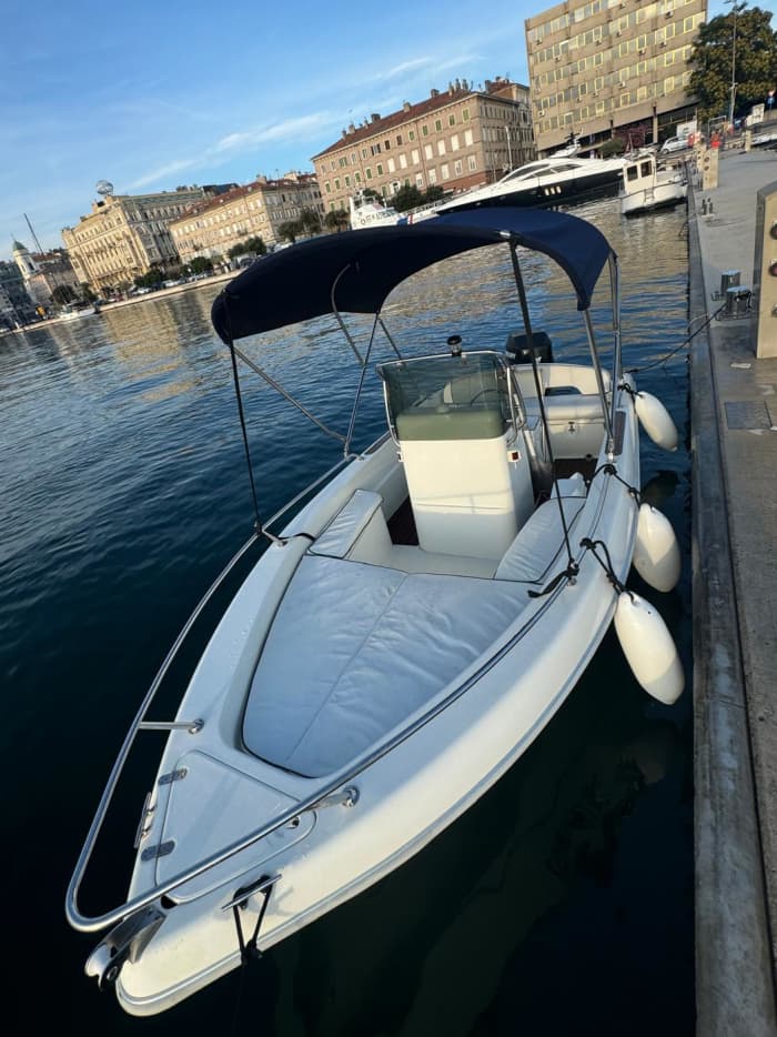 Scopri Fiume e dintorni:
Giornata intera, mezza giornata o al tramonto