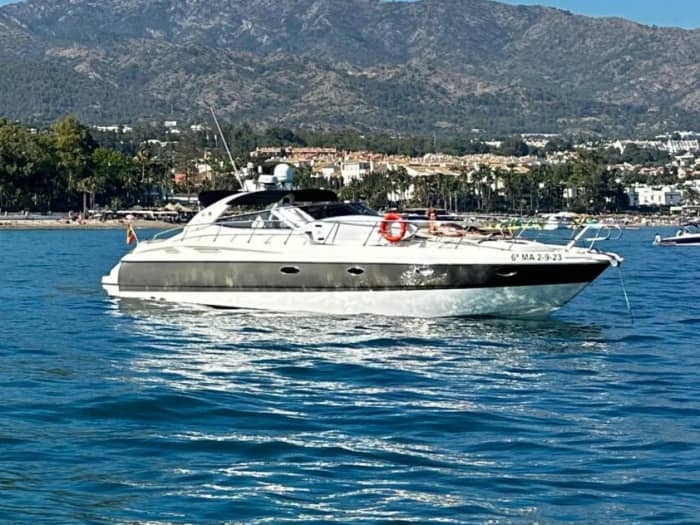 Exclusieve 6-uur durende ervaring: ontdek Marbella vanaf de zee
