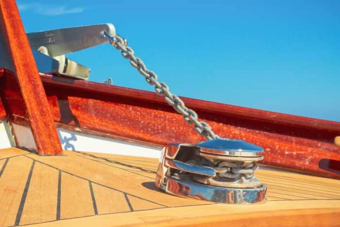 Zonsondergang aan boord: privécruise langs de Riviera aan boord van de Patrone 23