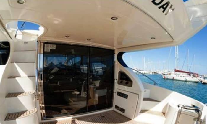 2,5 uur zonneschijn rond Ayia Napa op een motorboot