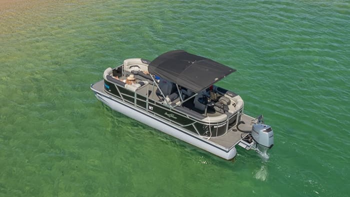 Erkunden Sie Faro in einem halben Tag: Mieten Sie ein Motorboot für 4 Stunden