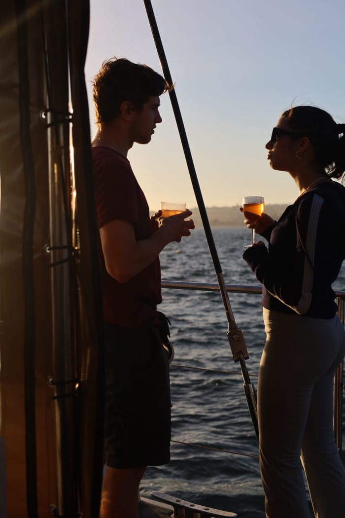 Golden Beats : DJ Sunset Experience sur un catamaran privé à Lisbonne