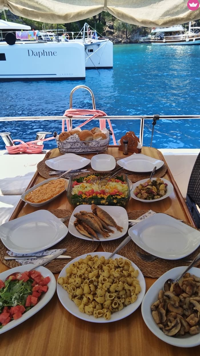 Een perfecte dag op zee: 7 uur durende cruise door de baaien van Fethiye