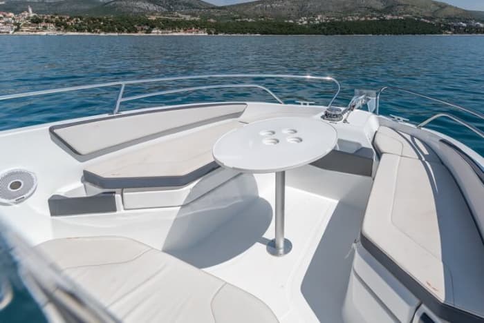 Your private day of sun and joy in Makarska