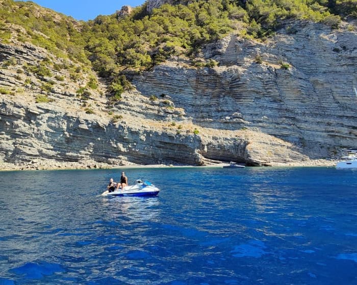 Jet-Ski-Tour nach Heaven’s Door & Cala d’Albarca
