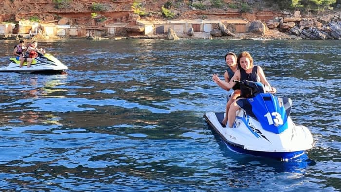 Geführte Jet-Ski-Tour nach Cala Salada