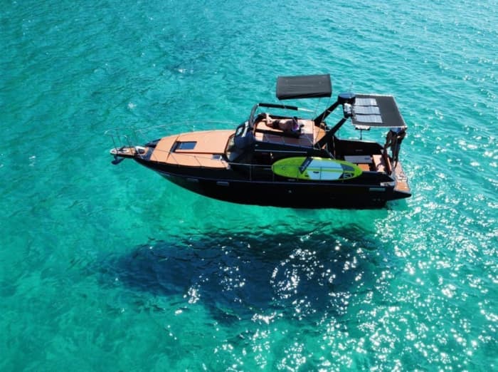 Ontspan 4,5 uur op een motorboot in Thasos.