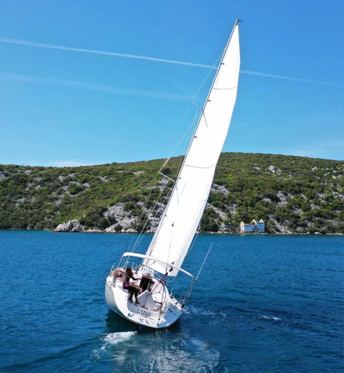 Enjoy a day at sea in Šibenik on a sailboat