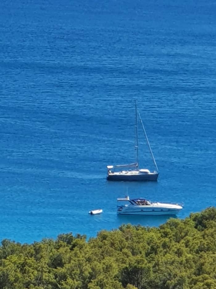 Enjoy a day at sea in Šibenik on a sailboat