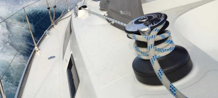 Det bästa av Pieta är på vattnet: Din privata heldag på en segelbåt