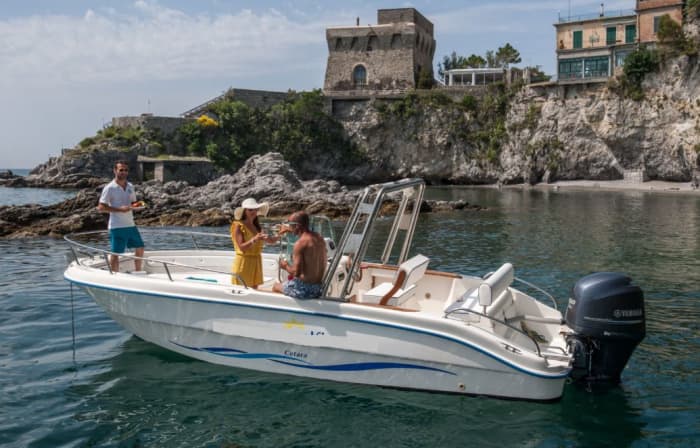 Private Boat Tour: Discover Capri & Nerano