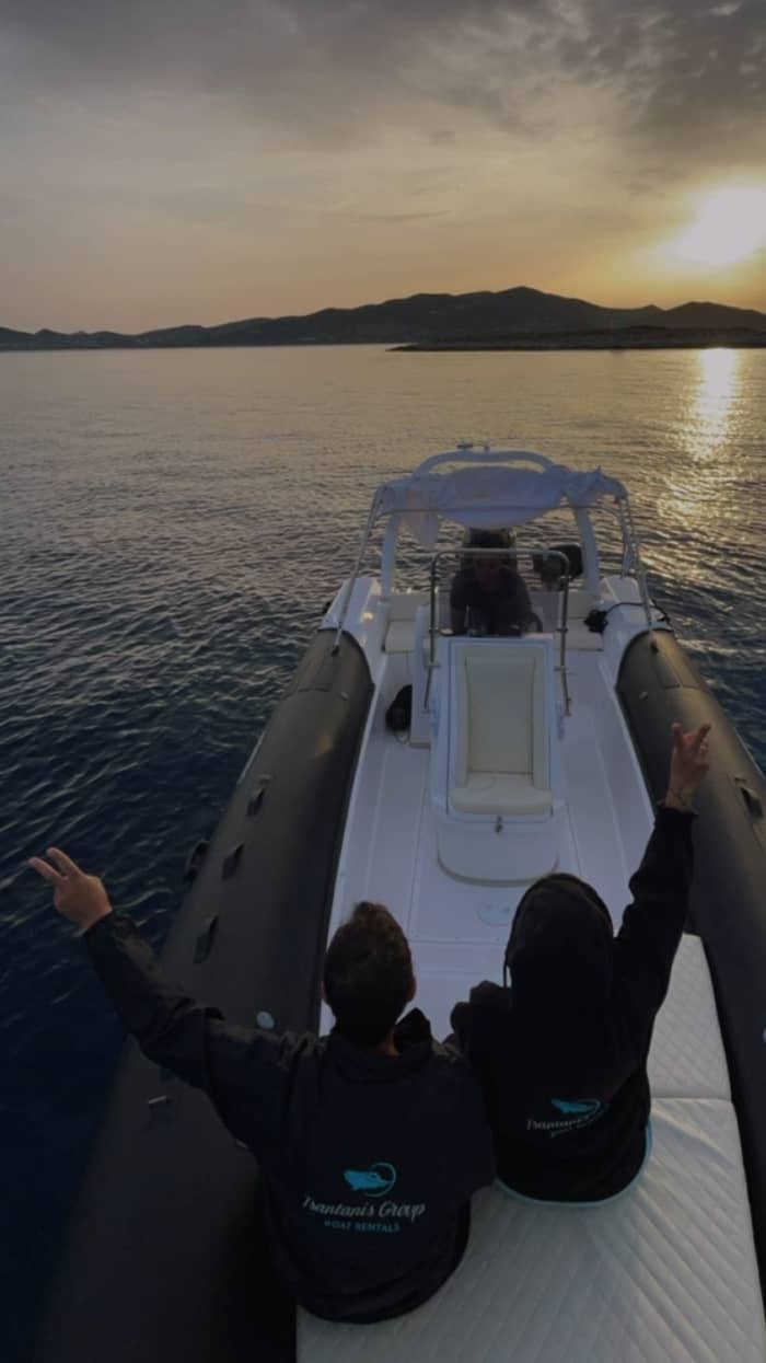 Custom Daily Cruise to Koufonisia or Milos or the Small Cyclades