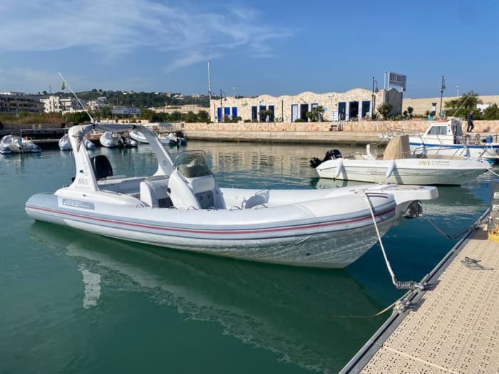 Architiello di San Felice and Baia delle Zagare — 4 hours from Vieste
