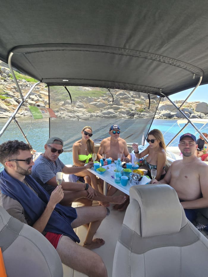 Exclusive mini-yacht tour of the Villasimius Marine Protected Area with a dip in the natural pools of Venus.