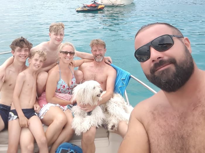 Excursion privée d'une journée à Hvar et à la Corne d'Or – Découvrez les joyaux des îles croates au départ de Trogir