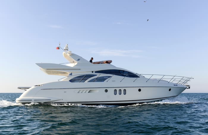 Croisière de luxe de 4 heures en yacht : jet ski (non inclus) et Riviera portugaise
